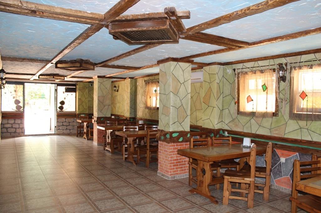 Golden Fleece Hotel Ureki Exterior photo